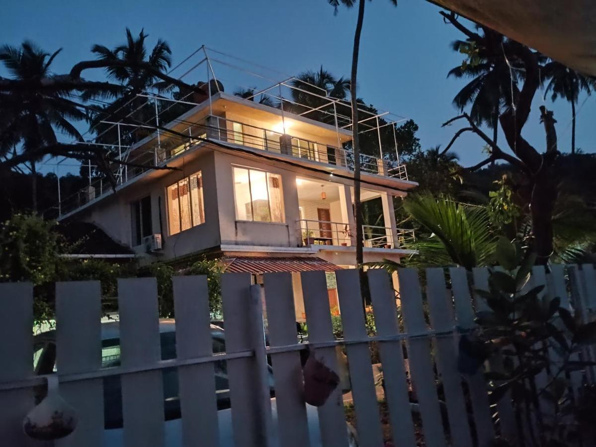 Gs Home On The Bay - Sea & Forest View Glass Studio Вагатор Екстериор снимка